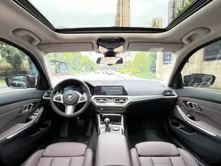 BMW 3 Series 2021 Reforma 325i M Traje nocturno deportivo Yao interior foto 17 BMW 3 Series 2021 Reforma 325i M Traje nocturno deportivo Yao interior foto 17
