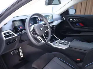 BMW 2 Series 2025 225i Coupe M Sports Night Suit interior photo 11 BMW 2 Series 2025 225i Coupe M Sports Night Suit interior photo 11