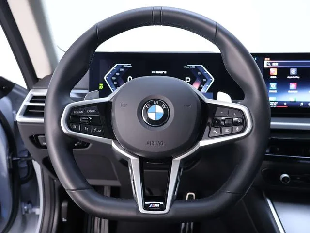 BMW 2 Series 2025 225i Coupe M Sports Night Suit interior photo 16 BMW 2 Series 2025 225i Coupe M Sports Night Suit interior photo 16