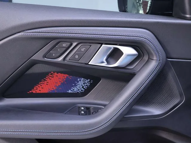 BMW 2 Series 2025 225i Coupe M Sports Night Suit interior photo 17 BMW 2 Series 2025 225i Coupe M Sports Night Suit interior photo 17