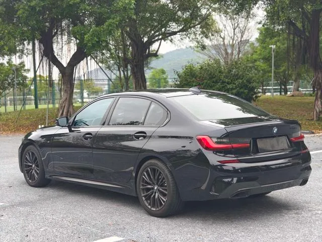 BMW 3 Series 2021 325Li M Sports suit interior photo 7 BMW 3 Series 2021 325Li M Sports suit interior photo 7