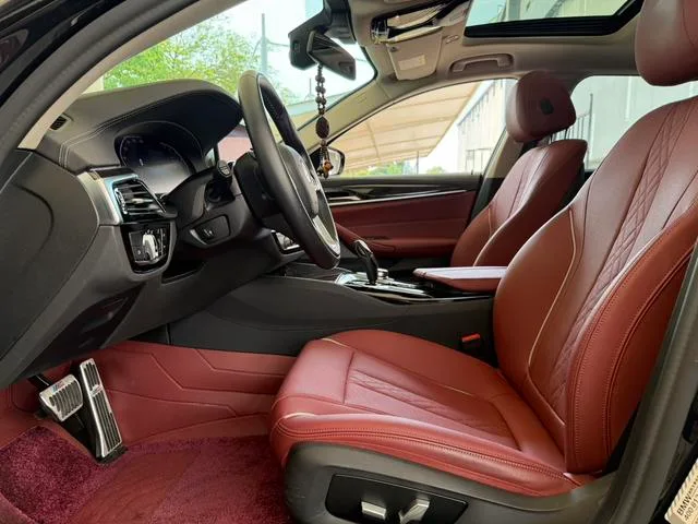 BMW 5 Series 2022 Restyling 525Li Luxury Set exterior photo 9 BMW 5 Series 2022 Restyling 525Li Luxury Set exterior photo 9