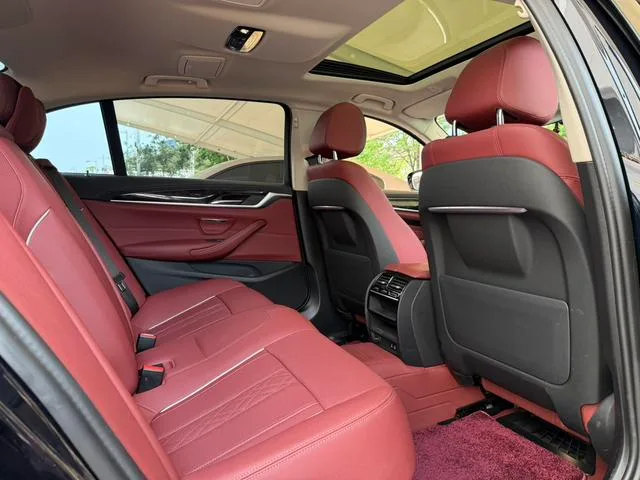 BMW 5 Series 2022 Restyling 525Li Luxury Set interior photo 11 BMW 5 Series 2022 Restyling 525Li Luxury Set interior photo 11