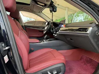 BMW 5 Series 2022 Restyling 525Li Luxury Set interior photo 12 BMW 5 Series 2022 Restyling 525Li Luxury Set interior photo 12