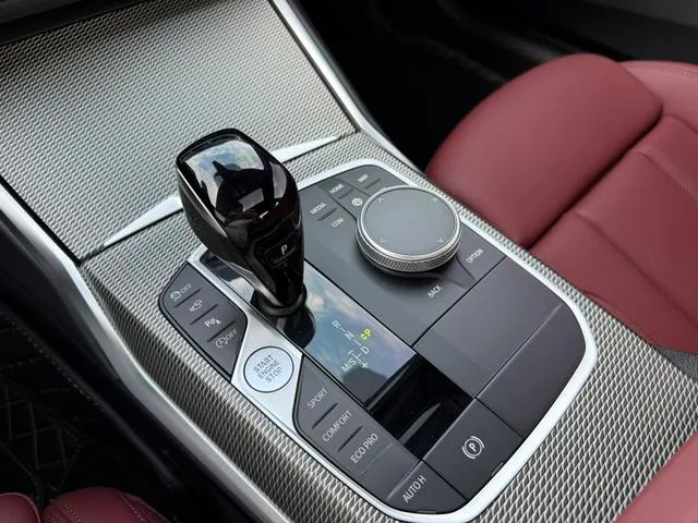 BMW 4 Series 2022 Restyling 425i M Sports Night Suit interior photo 12 BMW 4 Series 2022 Restyling 425i M Sports Night Suit interior photo 12