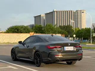 BMW 4 Series 2022 Restyling 425i M Sports Night Suit interior photo 16 BMW 4 Series 2022 Restyling 425i M Sports Night Suit interior photo 16