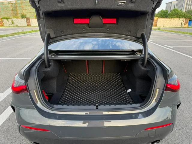 BMW 4 Series 2022 Restyling 425i M Sports Night Suit interior photo 19 BMW 4 Series 2022 Restyling 425i M Sports Night Suit interior photo 19