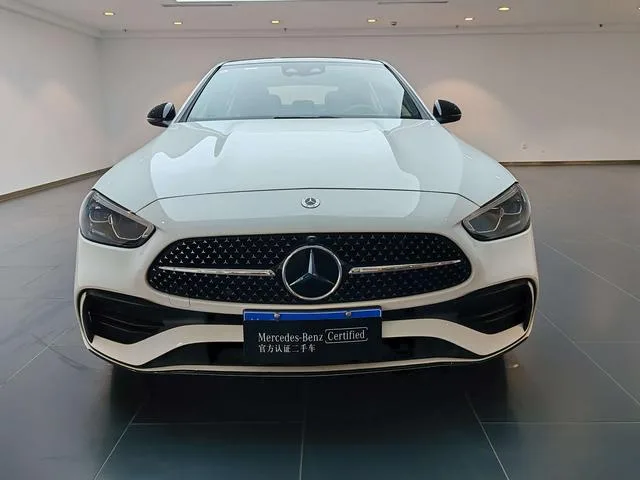 Mercedes-Benz C-Class 2024 C 260 L Edición deportiva Haoye exterior foto 3 Mercedes-Benz C-Class 2024 C 260 L Edición deportiva Haoye exterior foto 3