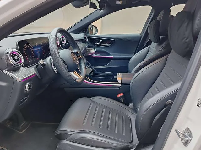 Mercedes-Benz C-Class 2024 C 260 L Edición deportiva Haoye interior foto 11 Mercedes-Benz C-Class 2024 C 260 L Edición deportiva Haoye interior foto 11
