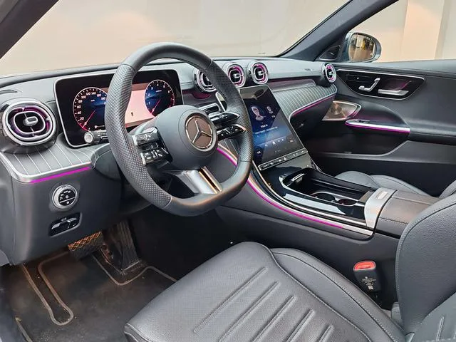 Mercedes-Benz C-Class 2024 C 260 L Edición deportiva Haoye interior foto 19 Mercedes-Benz C-Class 2024 C 260 L Edición deportiva Haoye interior foto 19