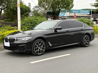 BMW 5 Series 2022 Segundo cambio 530Li Tipo de lujo M Conjunto deportivo