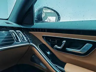 Mercedes-Benz S-Class 2024 S 450 L 4MATIC intérieur photo 16 Mercedes-Benz S-Class 2024 S 450 L 4MATIC intérieur photo 16