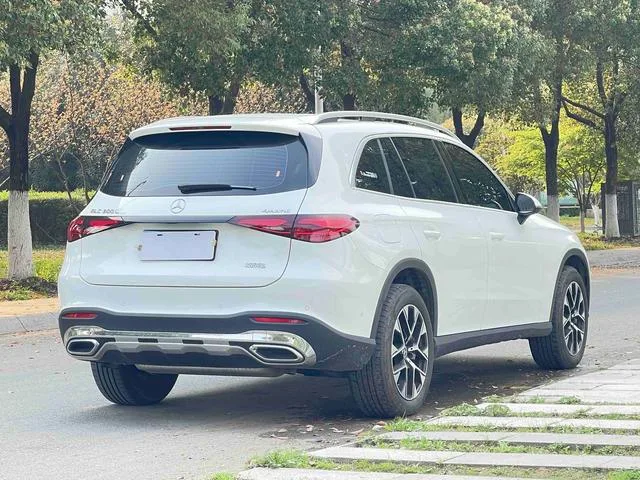 Mercedes-Benz GLC 2023 Reforma GLC 260 L 4MATIC Dinámico 5 Asiento exterior foto 6 Mercedes-Benz GLC 2023 Reforma GLC 260 L 4MATIC Dinámico 5 Asiento exterior foto 6