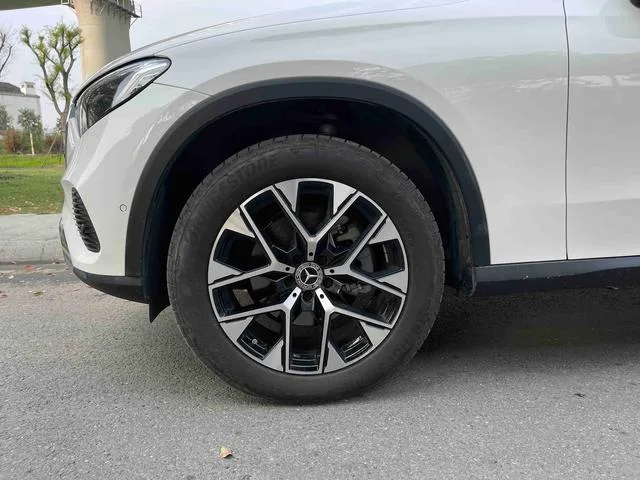 Mercedes-Benz GLC 2023 Reforma GLC 260 L 4MATIC Dinámico 5 Asiento exterior foto 8 Mercedes-Benz GLC 2023 Reforma GLC 260 L 4MATIC Dinámico 5 Asiento exterior foto 8