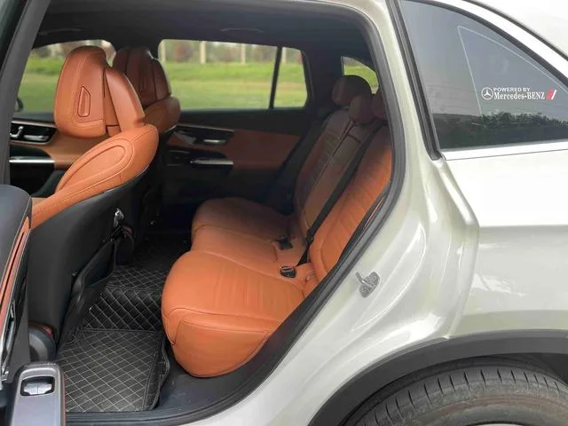 Mercedes-Benz GLC 2023 Reforma GLC 260 L 4MATIC Dinámico 5 Asiento interior foto 13 Mercedes-Benz GLC 2023 Reforma GLC 260 L 4MATIC Dinámico 5 Asiento interior foto 13