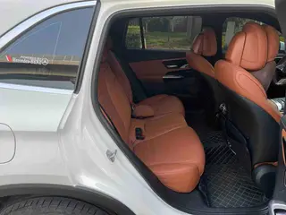 Mercedes-Benz GLC 2023 Reforma GLC 260 L 4MATIC Dinámico 5 Asiento interior foto 17 Mercedes-Benz GLC 2023 Reforma GLC 260 L 4MATIC Dinámico 5 Asiento interior foto 17