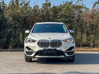 BMW X1 2022 xDrive25Li Type de luxe extérieur photo 2 BMW X1 2022 xDrive25Li Type de luxe extérieur photo 2