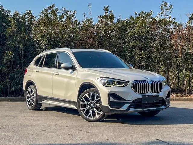 BMW X1 2022 xDrive25Li Type de luxe extérieur photo 3 BMW X1 2022 xDrive25Li Type de luxe extérieur photo 3