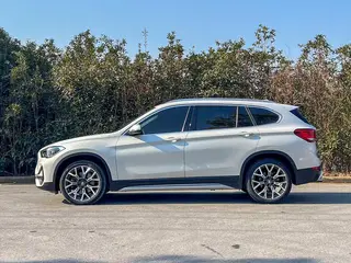 BMW X1 2022 xDrive25Li Type de luxe extérieur photo 6 BMW X1 2022 xDrive25Li Type de luxe extérieur photo 6