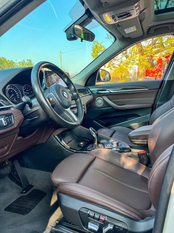 BMW X1 2022 xDrive25Li Type de luxe intérieur photo 12 BMW X1 2022 xDrive25Li Type de luxe intérieur photo 12