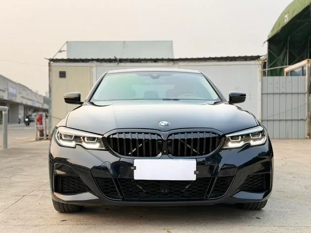 BMW 3 Series 2021 325Li M Sports Night Suit exterior photo 2 BMW 3 Series 2021 325Li M Sports Night Suit exterior photo 2