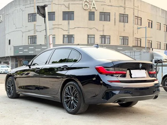 BMW 3 Series 2021 325Li M Sports Night Suit exterior photo 4 BMW 3 Series 2021 325Li M Sports Night Suit exterior photo 4