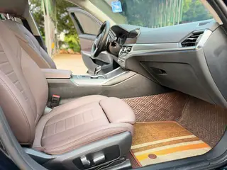 BMW 3 Series 2021 325Li M Sports Night Suit interior photo 10 BMW 3 Series 2021 325Li M Sports Night Suit interior photo 10