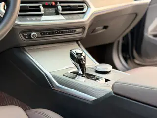 BMW 3 Series 2021 325Li M Sports Night Suit interior photo 15 BMW 3 Series 2021 325Li M Sports Night Suit interior photo 15
