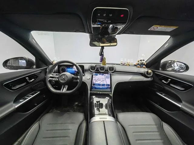 Mercedes-Benz C-Class 2024 C 260 L Version sportive extérieur photo 10 Mercedes-Benz C-Class 2024 C 260 L Version sportive extérieur photo 10