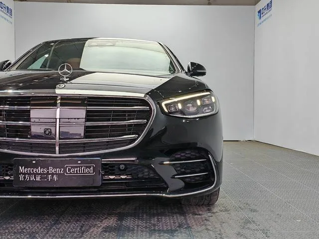 Mercedes-Benz S-Class 2024 S 450 L 4MATIC intérieur photo 18 Mercedes-Benz S-Class 2024 S 450 L 4MATIC intérieur photo 18