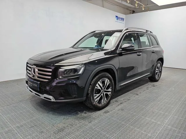 Mercedes-Benz GLB 2024 GLB 220 Dynamic exterior photo 1 Mercedes-Benz GLB 2024 GLB 220 Dynamic exterior photo 1