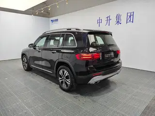 Mercedes-Benz GLB 2024 GLB 220 Dynamic exterior photo 4 Mercedes-Benz GLB 2024 GLB 220 Dynamic exterior photo 4