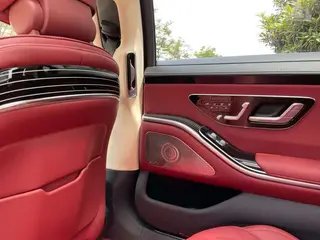 Mercedes-Benz S-Class 2023 S 450 L 4MATIC interior photo 15 Mercedes-Benz S-Class 2023 S 450 L 4MATIC interior photo 15