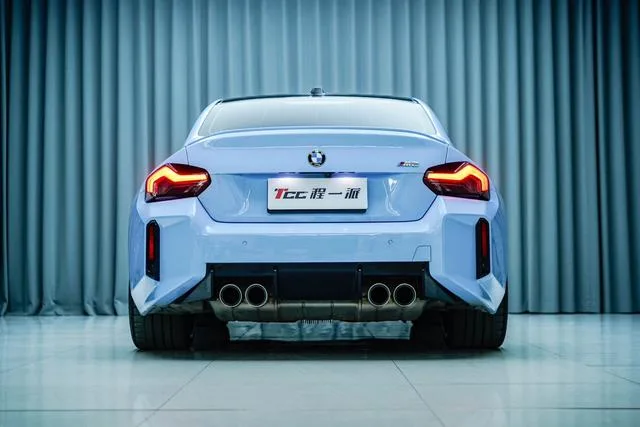 BMW M2 2023 M2 Coupé exterior foto 7 BMW M2 2023 M2 Coupé exterior foto 7