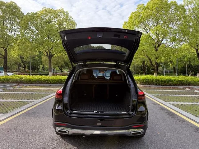 Mercedes-Benz GLE (Imported) 2024 GLE 450 4MATIC Style tendance intérieur photo 10 Mercedes-Benz GLE (Imported) 2024 GLE 450 4MATIC Style tendance intérieur photo 10