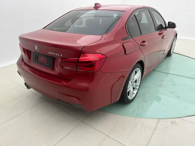 BMW 3 Series 2017 320Li M Sporty exterior photo 4 BMW 3 Series 2017 320Li M Sporty exterior photo 4