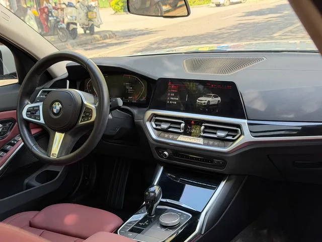 BMW 3 Series 2021 320Li M Ensemble de sport intérieur photo 19