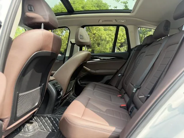 BMW X3 2018 xDrive25i Luxury Set China V exterior photo 4
