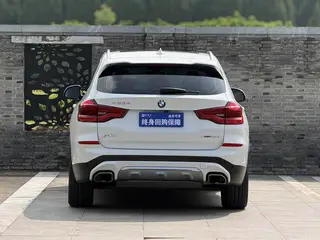 BMW X3 2018 xDrive25i Luxury Set China V interior photo 14