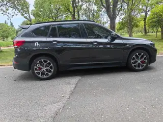 BMW X1 2020 sDrive25Li Leading Type exterior photo 7 BMW X1 2020 sDrive25Li Leading Type exterior photo 7