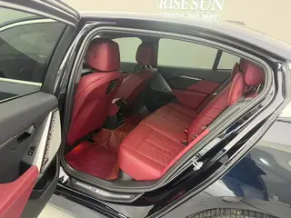 BMW 5 Series 2025 530Li Leading Type Luxury Set exterior photo 10