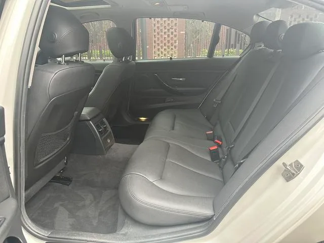 BMW 3 Series 2017 320Li Fashionable interior photo 12 BMW 3 Series 2017 320Li Fashionable interior photo 12