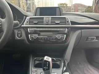 BMW 3 Series 2017 320Li Fashionable interior photo 15 BMW 3 Series 2017 320Li Fashionable interior photo 15