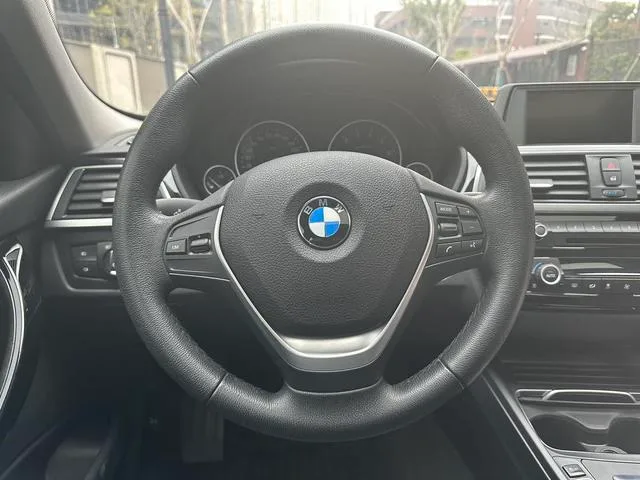BMW 3 Series 2017 320Li Fashionable interior photo 16 BMW 3 Series 2017 320Li Fashionable interior photo 16