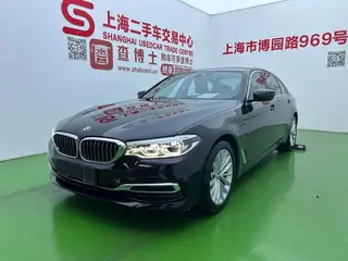 BMW 5 Series 2020 Version améliorée du kilométrage 530Le Ensemble de luxe