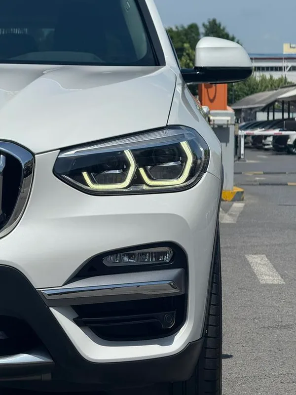 BMW X3 2018 xDrive28i Traje de lujo País VI exterior foto 3