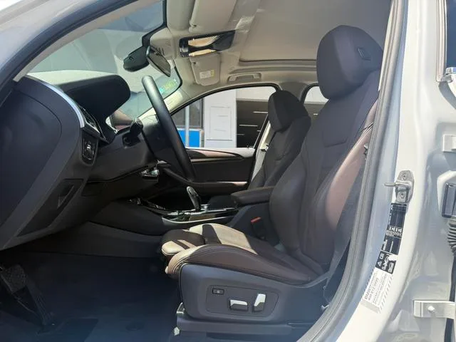 BMW X3 2018 xDrive28i Traje de lujo País VI interior foto 12