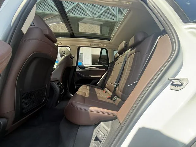 BMW X3 2018 xDrive28i Traje de lujo País VI interior foto 15