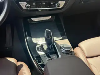 BMW X3 2018 xDrive28i Traje de lujo País VI interior foto 17