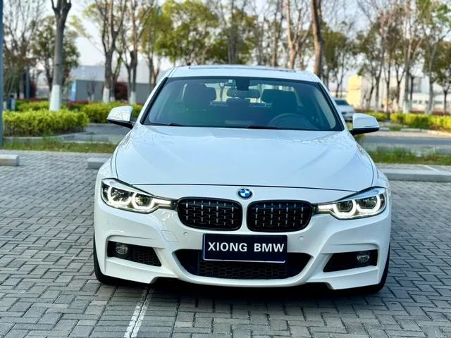 BMW 3 Series 2017 320Li M Sporty exterior photo 2 BMW 3 Series 2017 320Li M Sporty exterior photo 2